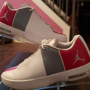Custom Jordan TE2